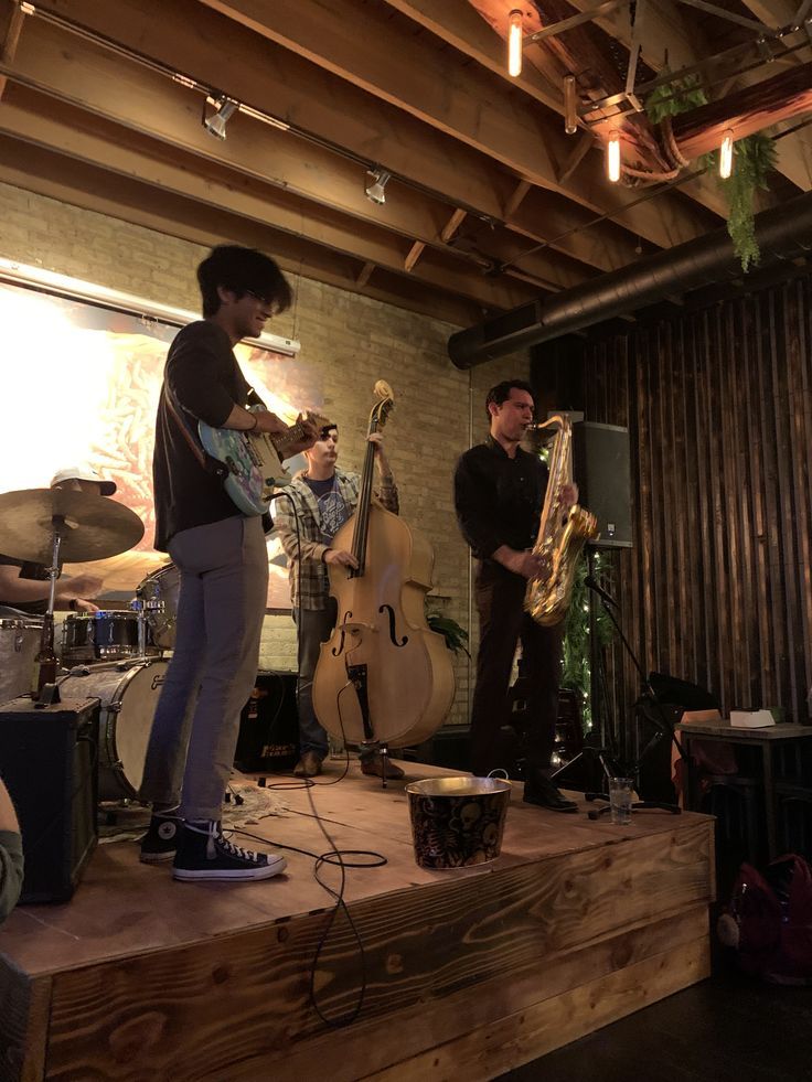Where to Enjoy Live Music Like a Local in Cancun