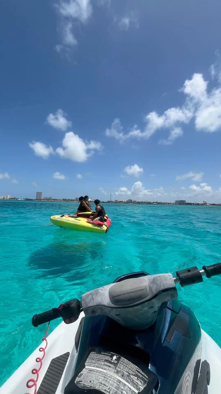 The Best Places to Rent a Jet Ski in Cancun